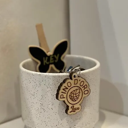 Lux Pino D'oro Onore *