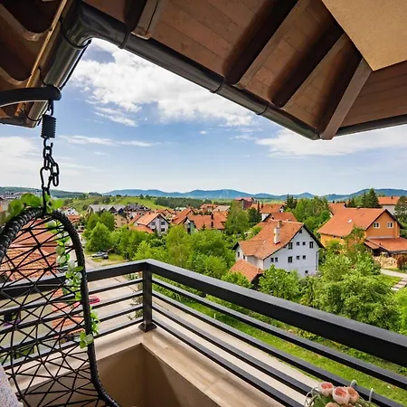 Διαμέρισμα Lux Pino D'oro Onore