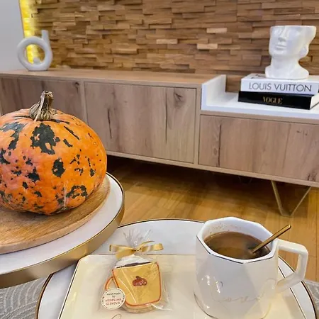 Lux Pino D'oro Onore * Zlatibor